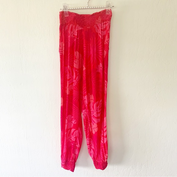 Mikoh Kahuku Ruched Waist Pants In Luau Lei - Picture 7 of 12